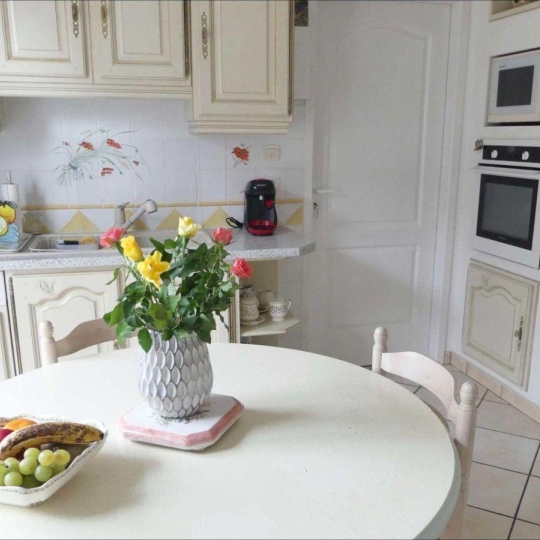  Marie-Paule GUILLEMET immobilier : Maison / Villa | SURGERES (17700) | 108 m2 | 330 000 € 