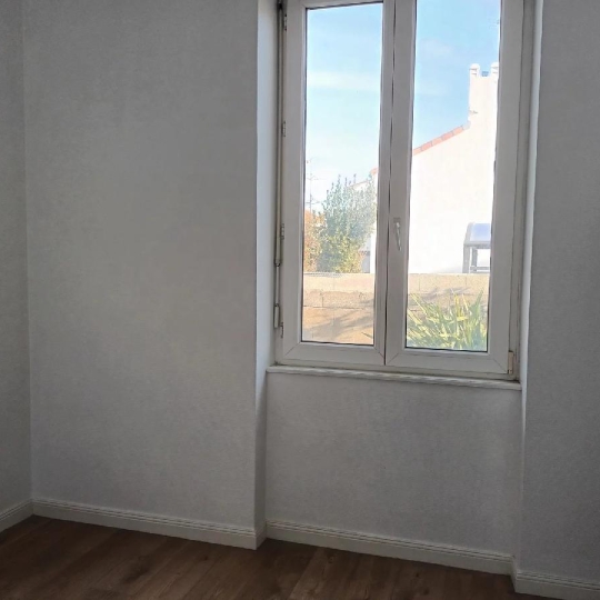  Marie-Paule GUILLEMET immobilier : Apartment | LA ROCHELLE (17000) | 32 m2 | 241 280 € 