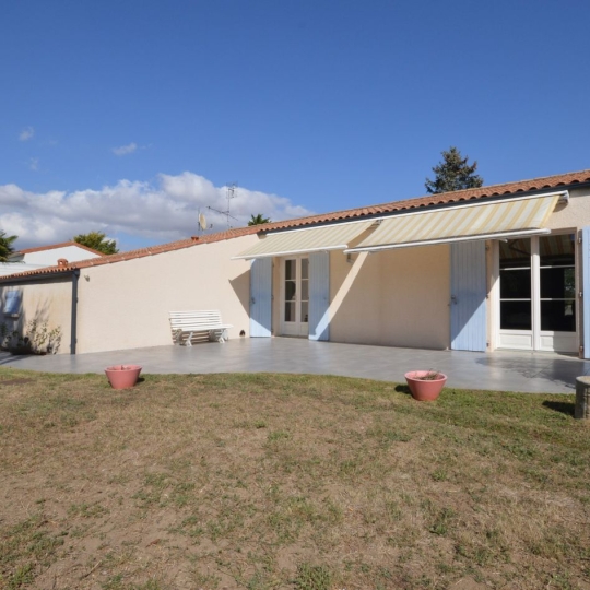  Marie-Paule GUILLEMET immobilier : House | AYTRE (17440) | 150 m2 | 645 000 € 
