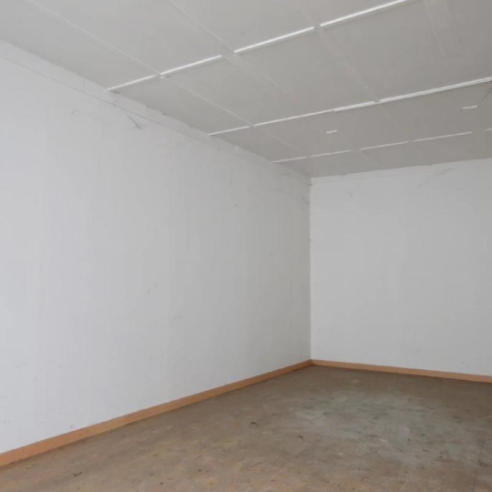  Marie-Paule GUILLEMET immobilier : Building | MARANS (17230) | 300 m2 | 212 000 € 