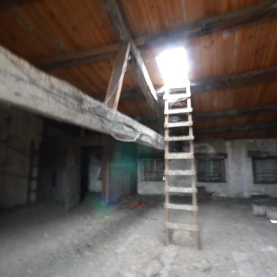  Marie-Paule GUILLEMET immobilier : Building | MARANS (17230) | 300 m2 | 212 000 € 