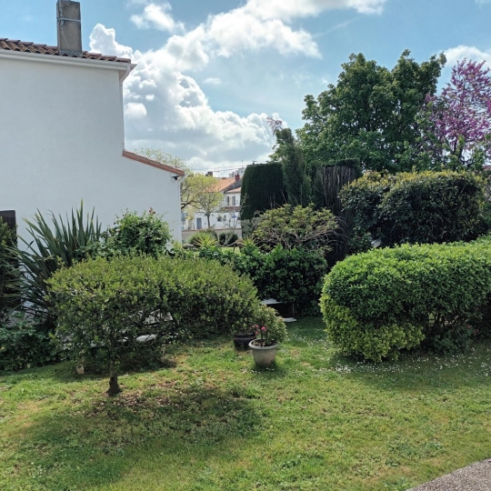 Marie-Paule GUILLEMET immobilier : Apartment | LA ROCHELLE (17000) | 63 m2 | 206 500 € 