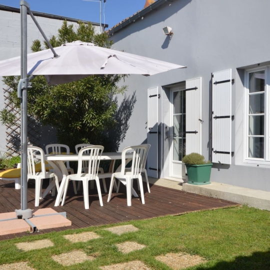  Marie-Paule GUILLEMET immobilier : Domain / Estate | LA GREVE-SUR-MIGNON (17170) | 185 m2 | 449 000 € 