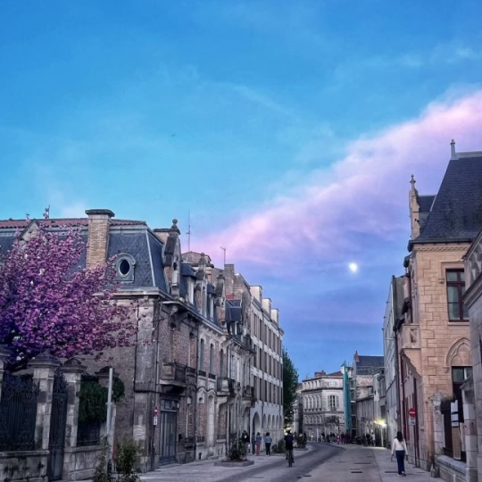 Marie-Paule GUILLEMET immobilier : Office | LA ROCHELLE (17000) | 90.00m2 | 450 000 € 