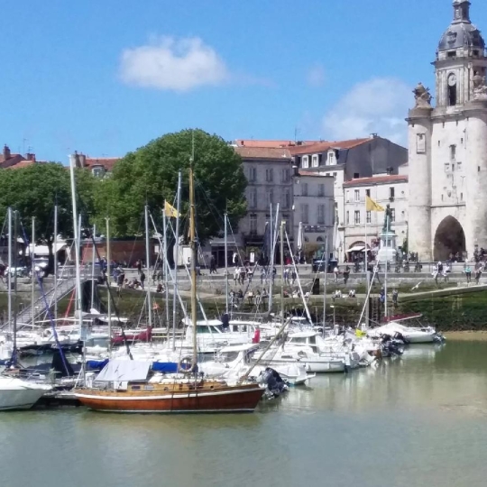  Marie-Paule GUILLEMET immobilier : Office | LA ROCHELLE (17000) | 90 m2 | 450 000 € 