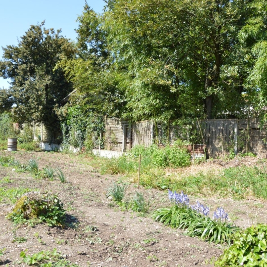  Marie-Paule GUILLEMET immobilier : Ground | LA ROCHELLE (17000) | 0 m2 | 375 000 € 
