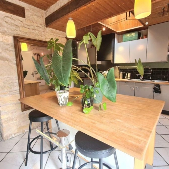  Marie-Paule GUILLEMET immobilier : House | SAINTE-SOULLE (17220) | 196 m2 | 416 000 € 