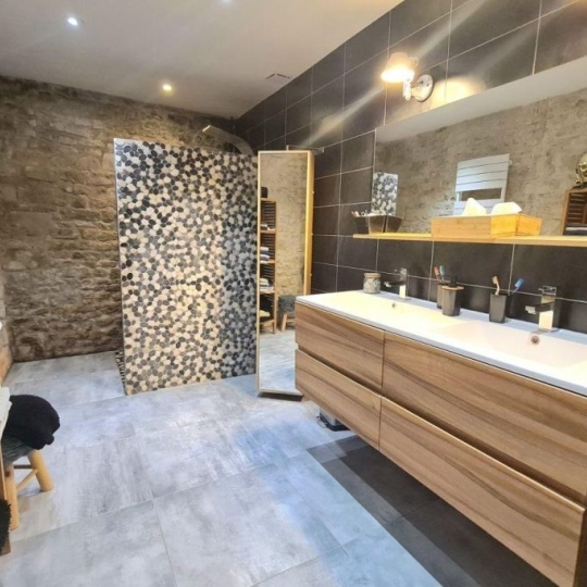  Marie-Paule GUILLEMET immobilier : House | SAINTE-SOULLE (17220) | 196 m2 | 416 000 € 