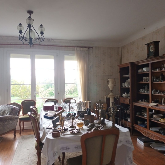  Marie-Paule GUILLEMET immobilier : House | SAINT-HIPPOLYTE (17430) | 178 m2 | 288 750 € 