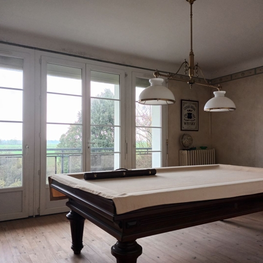  Marie-Paule GUILLEMET immobilier : House | SAINT-HIPPOLYTE (17430) | 178 m2 | 288 750 € 