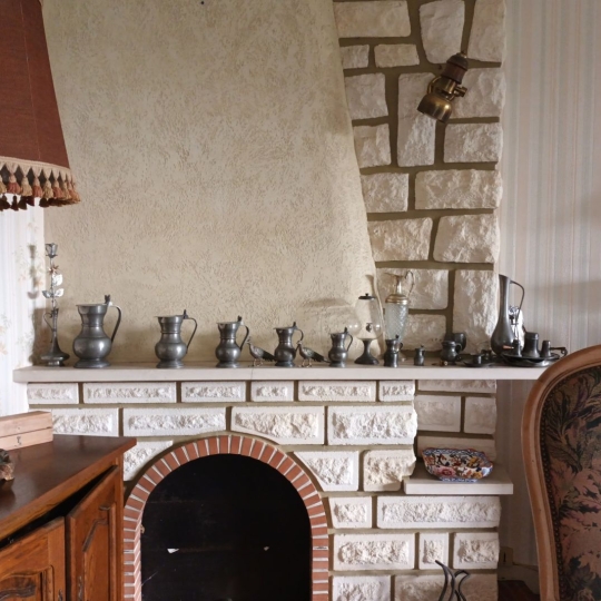  Marie-Paule GUILLEMET immobilier : House | SAINT-HIPPOLYTE (17430) | 178 m2 | 288 750 € 