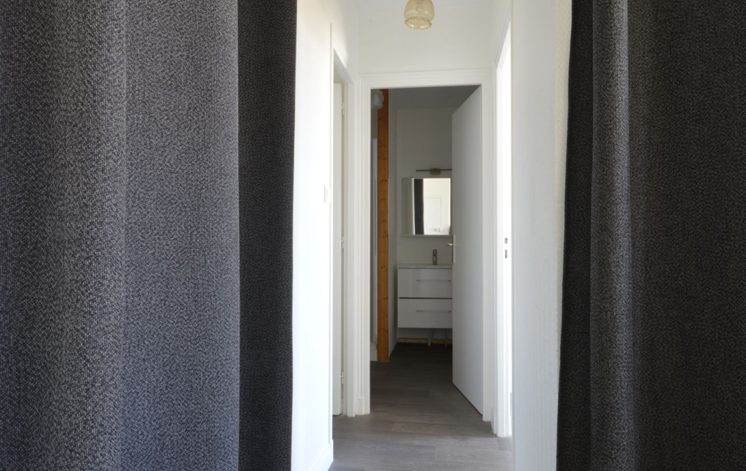 Marie-Paule GUILLEMET immobilier : Apartment | LA ROCHELLE (17000) | 37 m2 | 204 880 € 