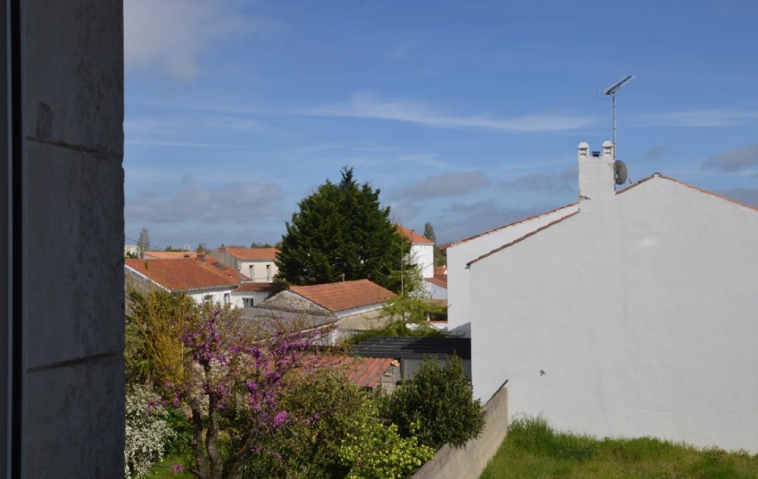 Marie-Paule GUILLEMET immobilier : Apartment | LA ROCHELLE (17000) | 37 m2 | 204 880 € 