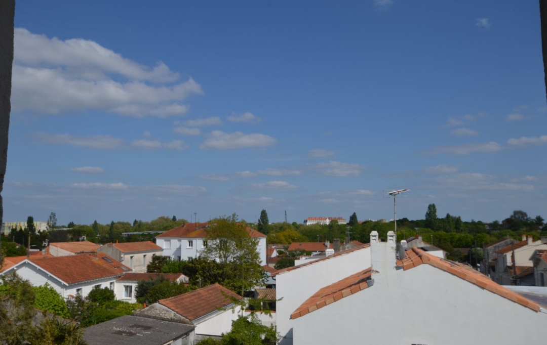 Marie-Paule GUILLEMET immobilier : Apartment | LA ROCHELLE (17000) | 37 m2 | 198 400 € 