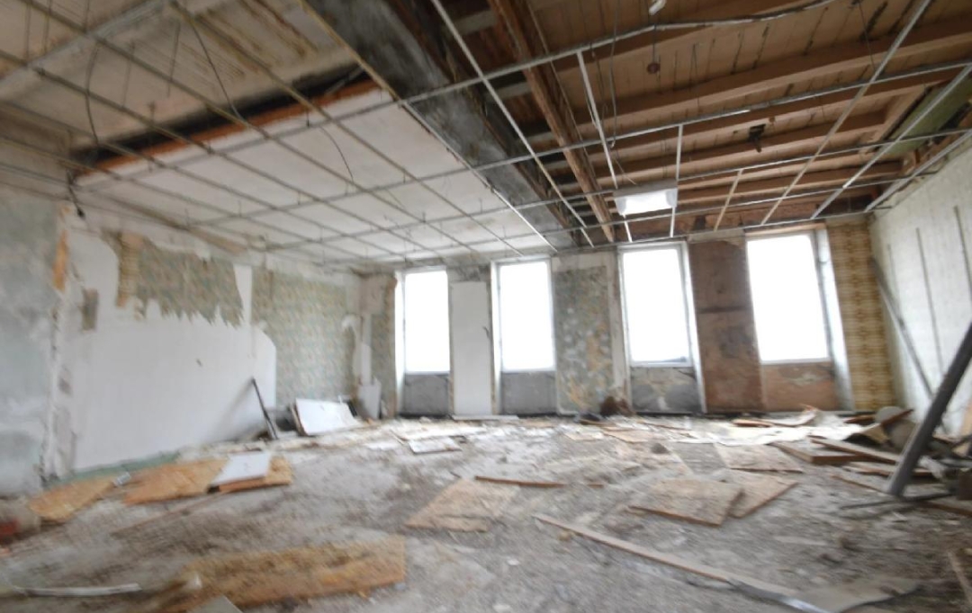 Marie-Paule GUILLEMET immobilier : Building | MARANS (17230) | 300 m2 | 212 000 € 
