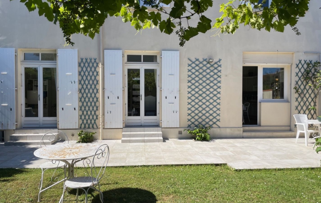 Marie-Paule GUILLEMET immobilier : House | LA ROCHELLE (17000) | 200 m2 | 1 050 000 € 