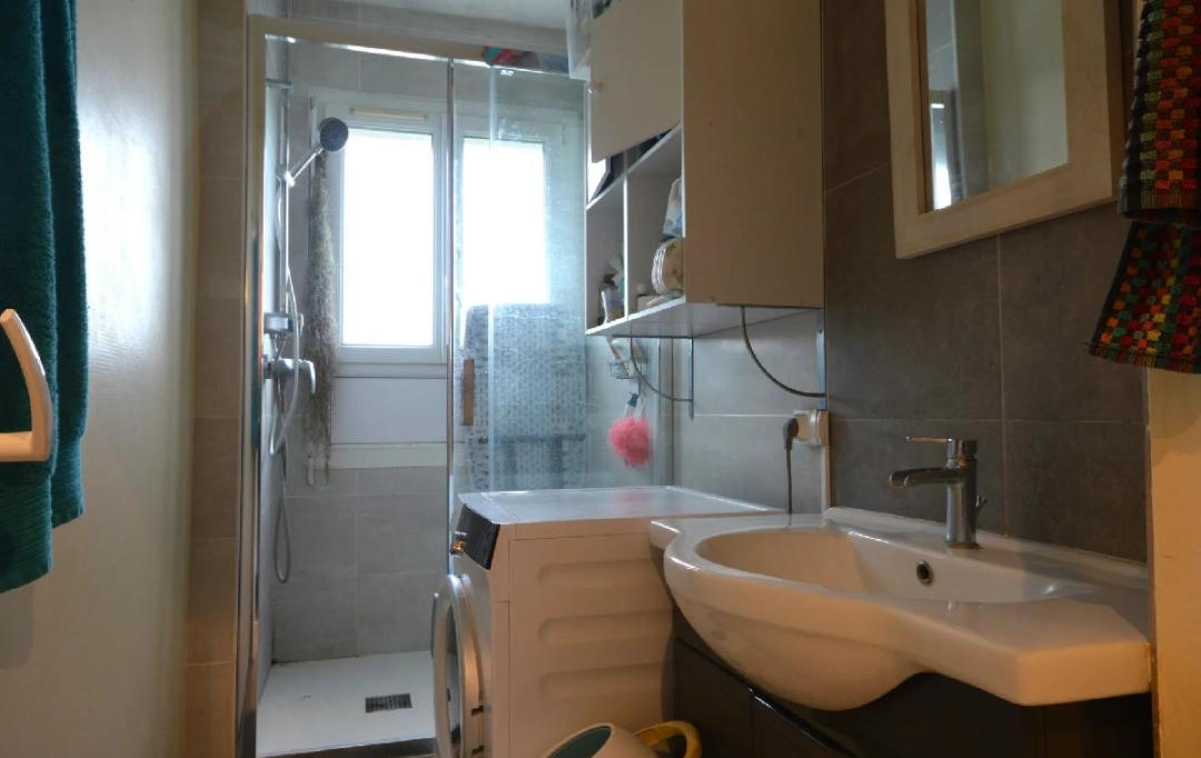 Marie-Paule GUILLEMET immobilier : Apartment | LA ROCHELLE (17000) | 63 m2 | 206 500 € 