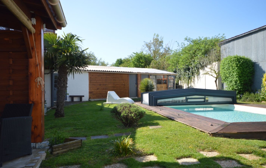 Marie-Paule GUILLEMET immobilier : Domain / Estate | LA GREVE-SUR-MIGNON (17170) | 185 m2 | 449 000 € 
