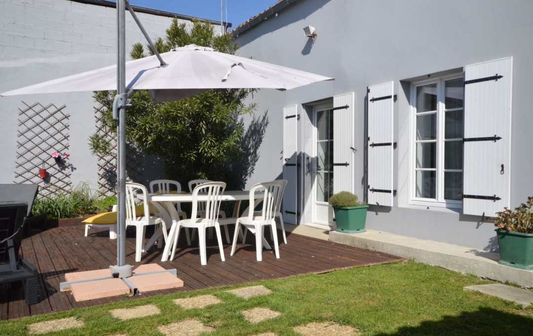 Marie-Paule GUILLEMET immobilier : Domain / Estate | LA GREVE-SUR-MIGNON (17170) | 185 m2 | 449 000 € 