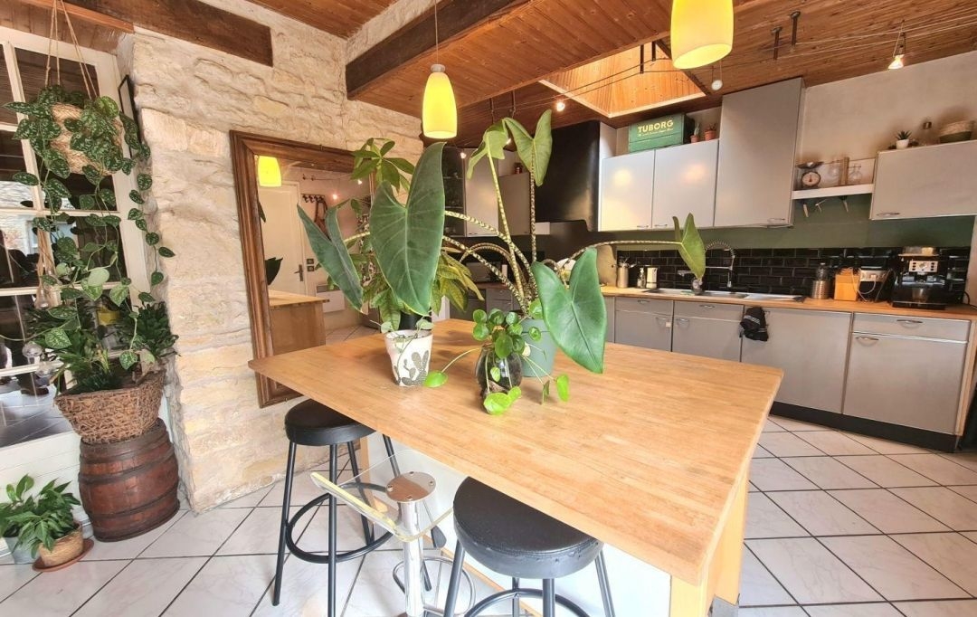 Marie-Paule GUILLEMET immobilier : House | SAINTE-SOULLE (17220) | 196 m2 | 416 000 € 