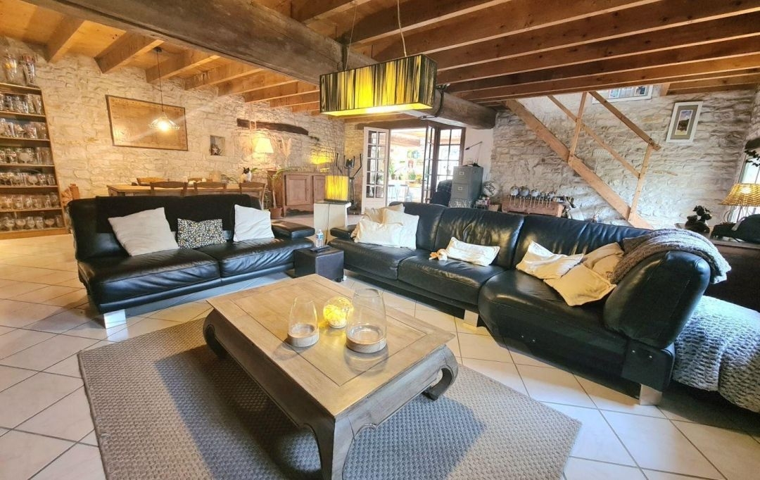 Marie-Paule GUILLEMET immobilier : House | SAINTE-SOULLE (17220) | 196 m2 | 416 000 € 