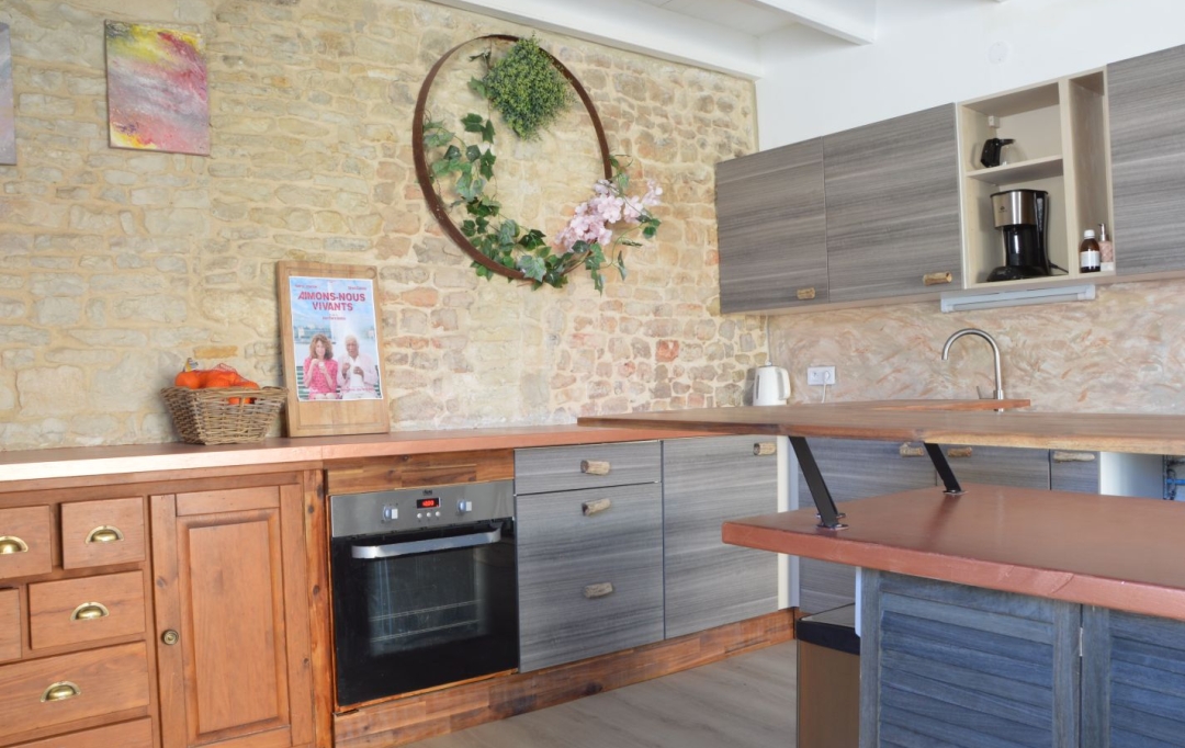 Marie-Paule GUILLEMET immobilier : Domain / Estate | BENON (17170) | 211 m2 | 593 000 € 