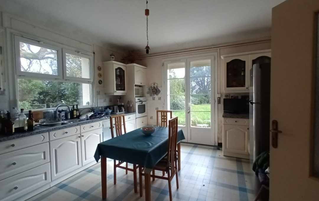 Marie-Paule GUILLEMET immobilier : House | SAINT-HIPPOLYTE (17430) | 178 m2 | 288 750 € 
