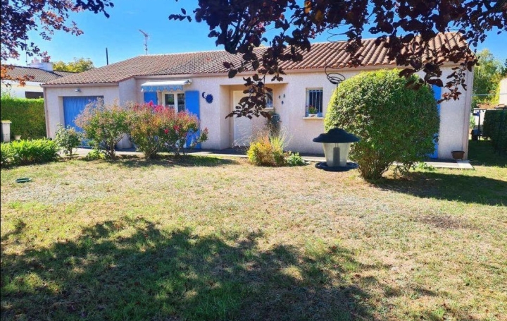 Annonces LAROCHELLE : Maison / Villa | SURGERES (17700) | 108 m2 | 330 000 € 