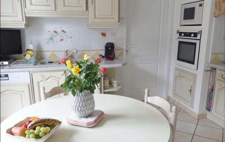 Marie-Paule GUILLEMET immobilier : Maison / Villa | SURGERES (17700) | 108 m2 | 330 000 € 