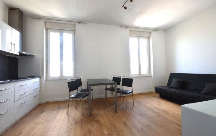  Marie-Paule GUILLEMET immobilier Apartment | LA ROCHELLE (17000) | 37 m2 | 204 880 € 