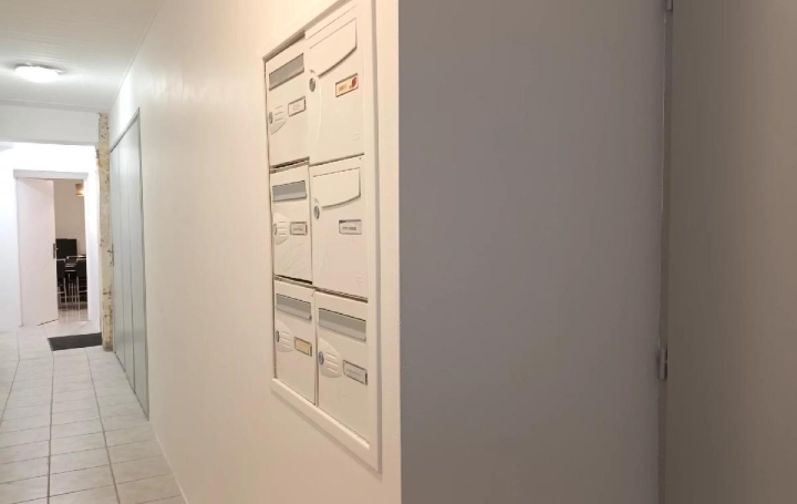  Marie-Paule GUILLEMET immobilier Apartment | LA ROCHELLE (17000) | 42 m2 | 262 500 € 